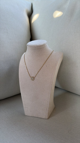 Collier Nuri